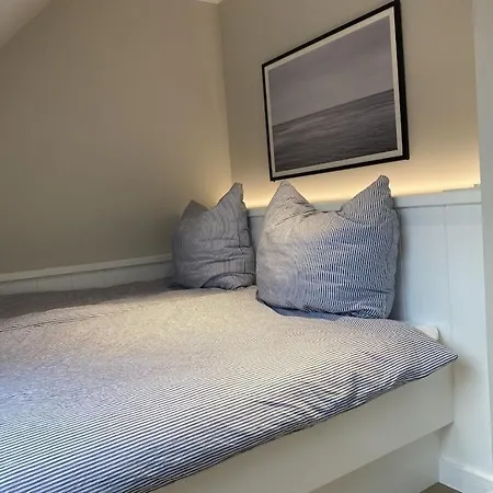 In Sylt With Swimming Pool Ferienhaus Westerland